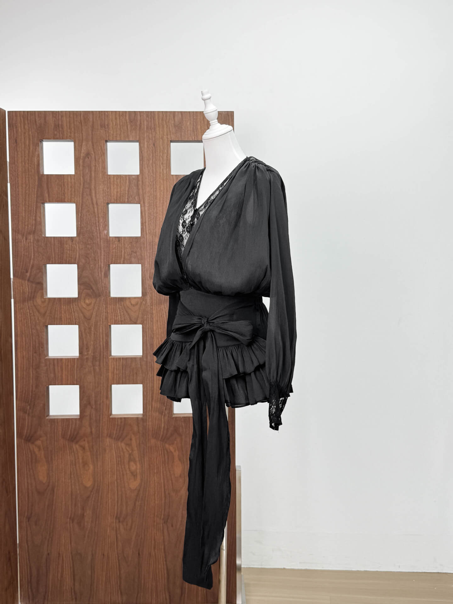 Aurohaya Soline Lace Mini Dress