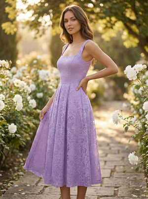 Subtilité Square Neck Lace Midi Dress