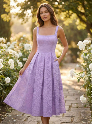 Subtilité Square Neck Lace Midi Dress