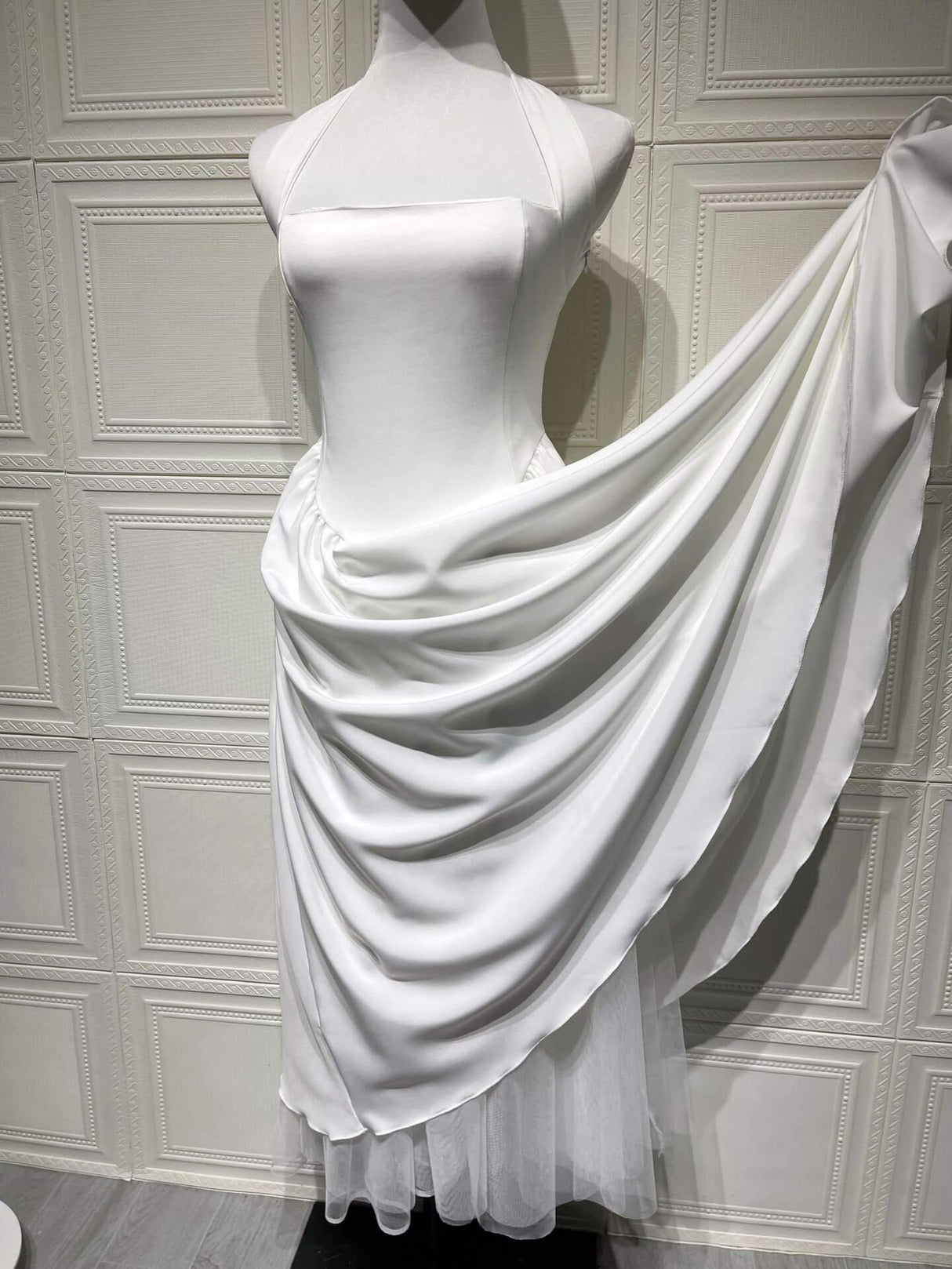 Aurohaya Margaux Halter Neck Midi Dress