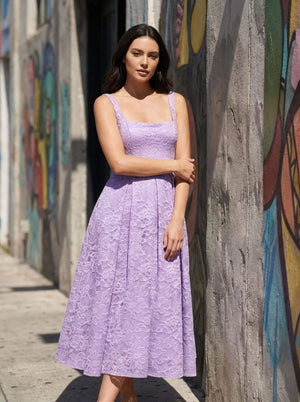 Subtilité Square Neck Lace Midi Dress