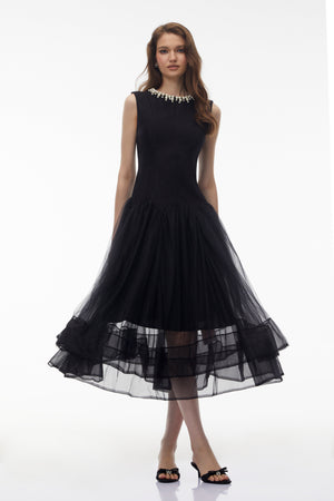 Aurohaya Ofra Black Pearl Pleated Midi Dress