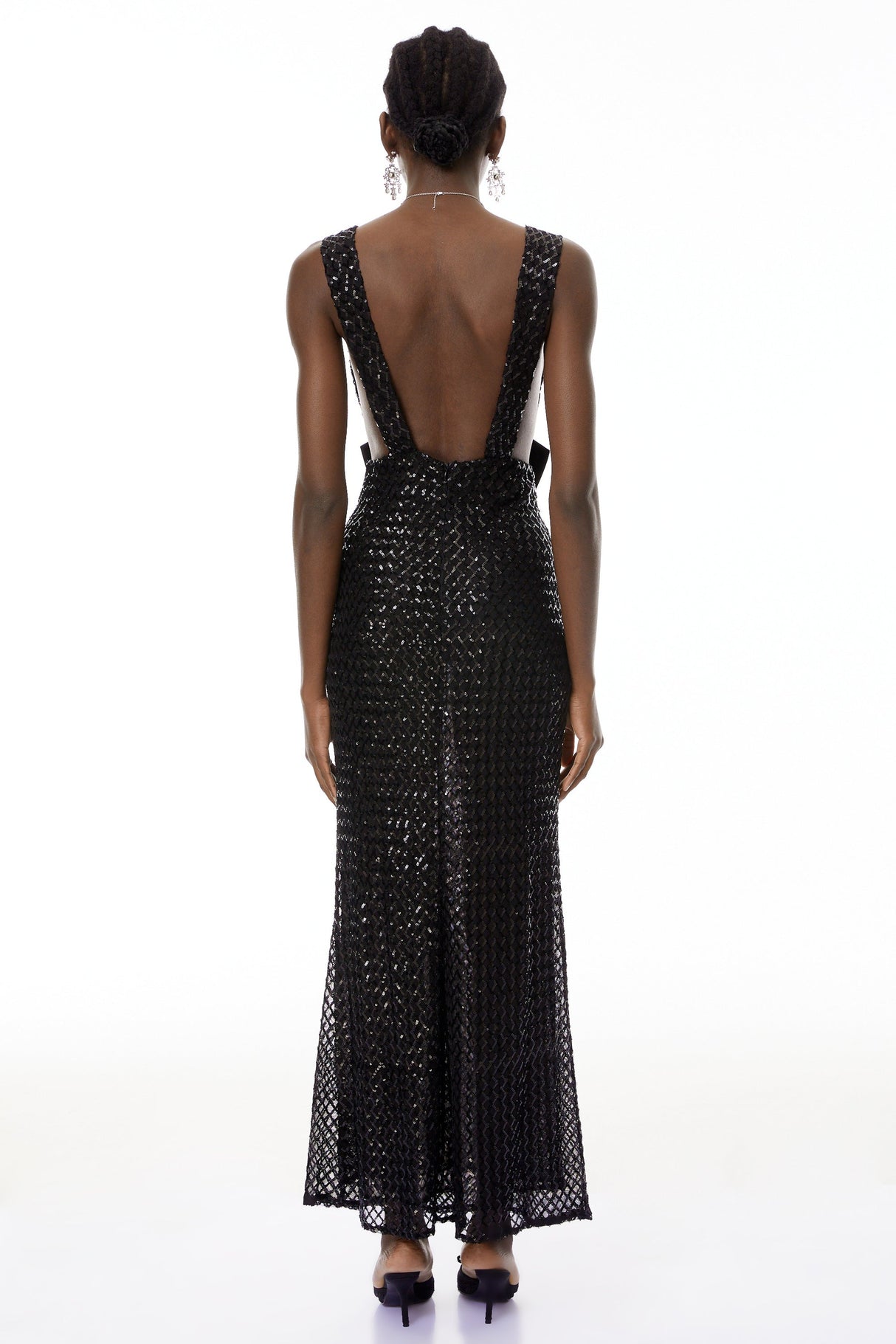 Aurohaya Raelynn Black Deep V-Neck Bodycon Maxi Dress