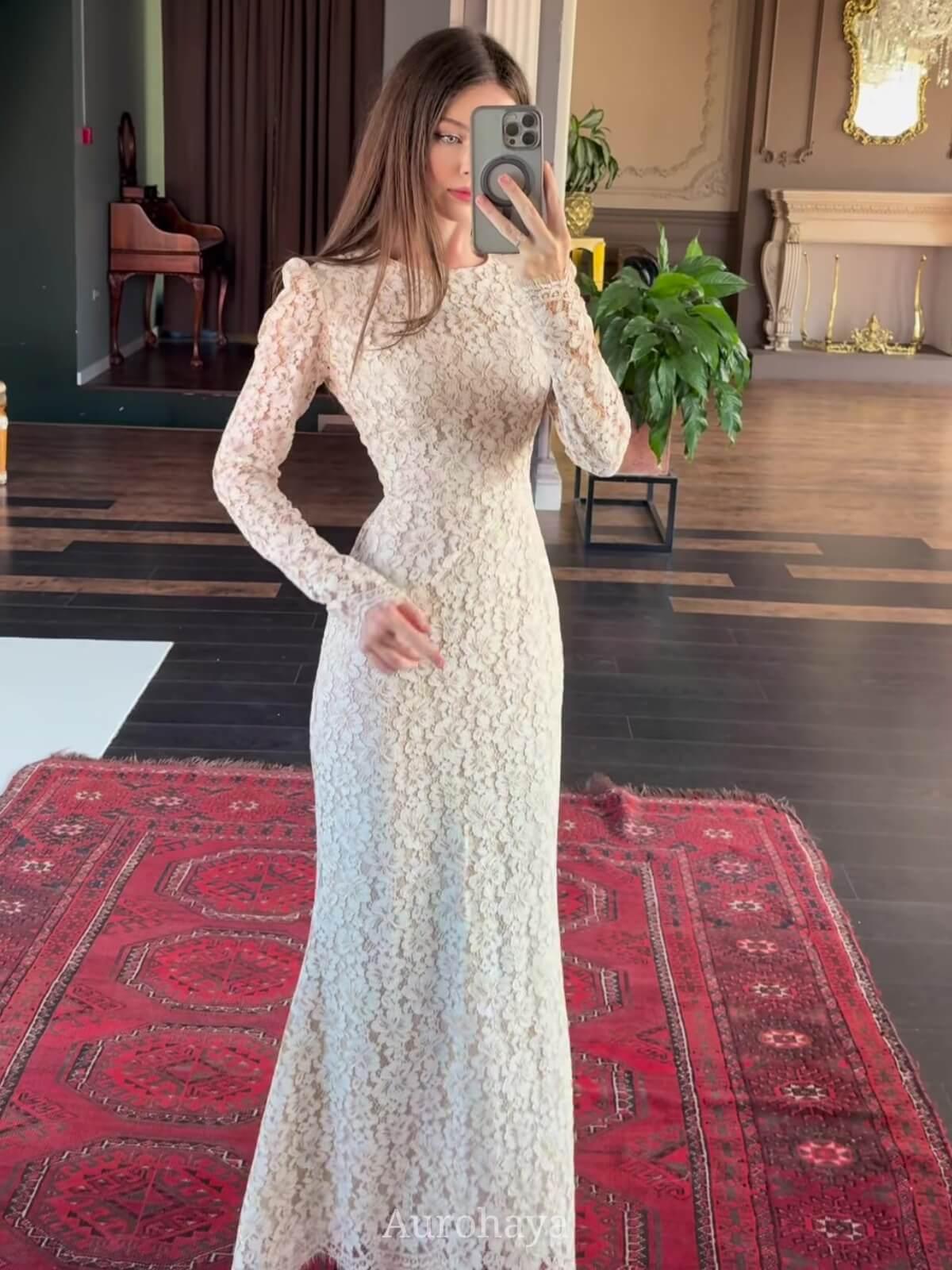 Aurohaya White Lace Long-Sleeve Waist-Cinching Dress