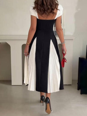 Aurohaya Elegant Contrast Pleated Panel Midi Dress