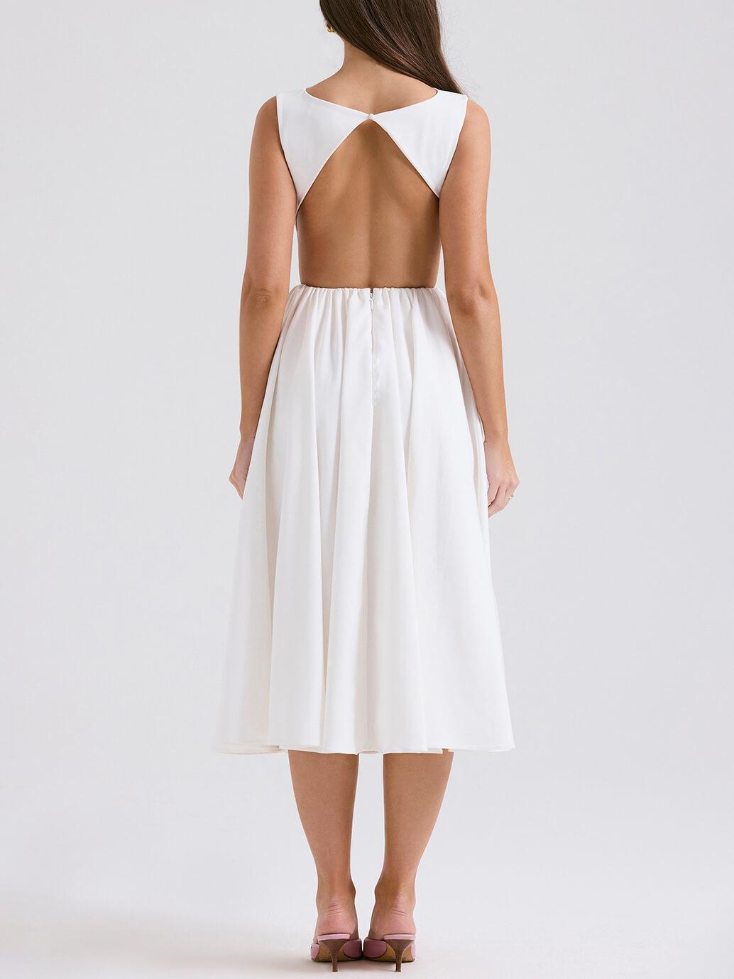 Aurohaya Stylish And Elegant Solid Color Round Neck Backless Sleeveless Midi Dress